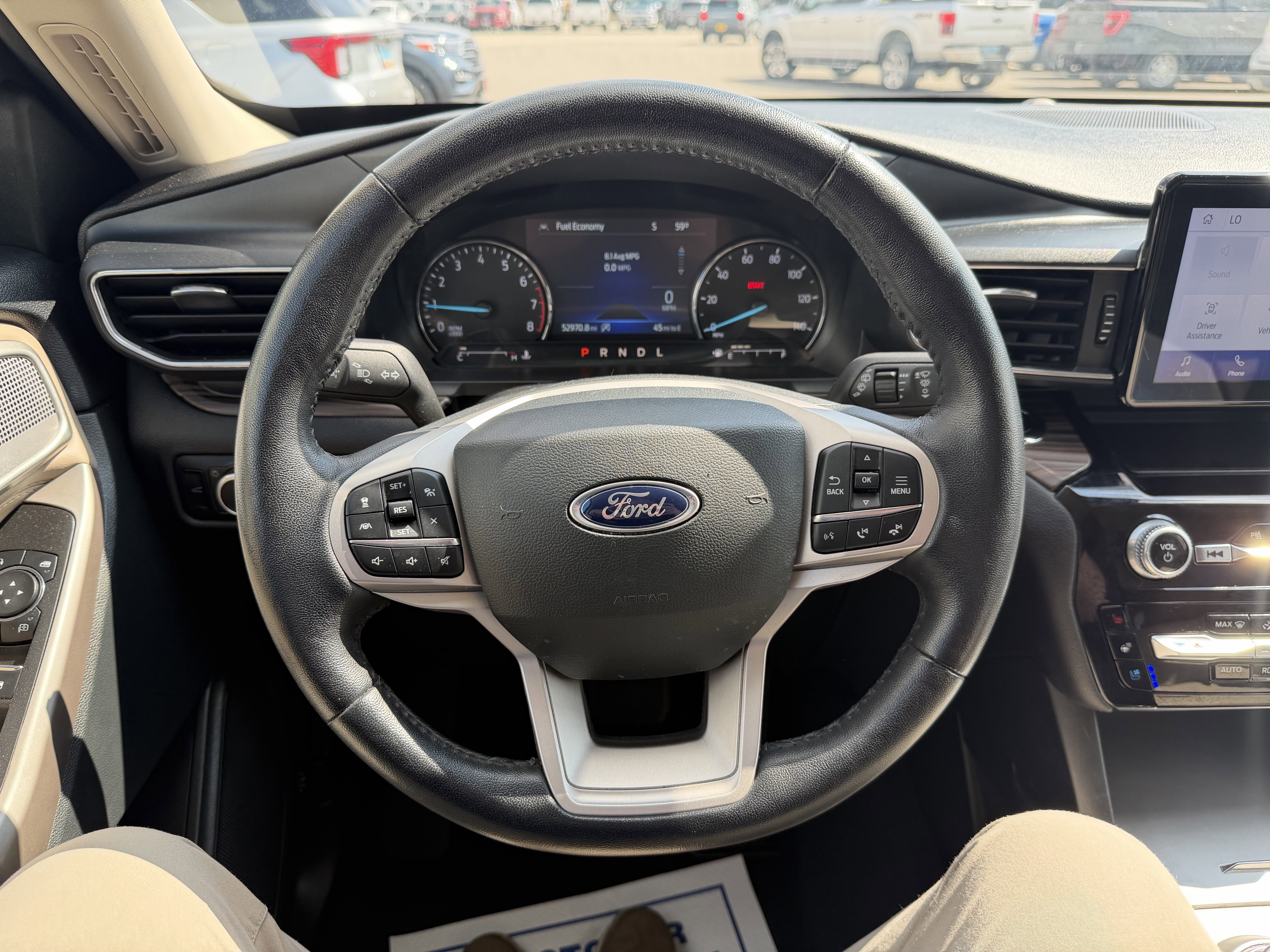 Certified 2023 Ford Explorer Limited AWD/4WD image 9