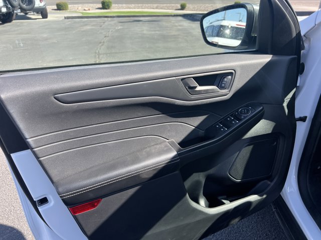 Certified 2025 Ford Escape Active AWD/4WD image 11