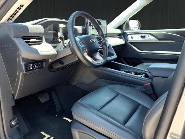 Certified 2025 Ford Explorer Active w/ Active Comfort Package AWD/4WD image 21
