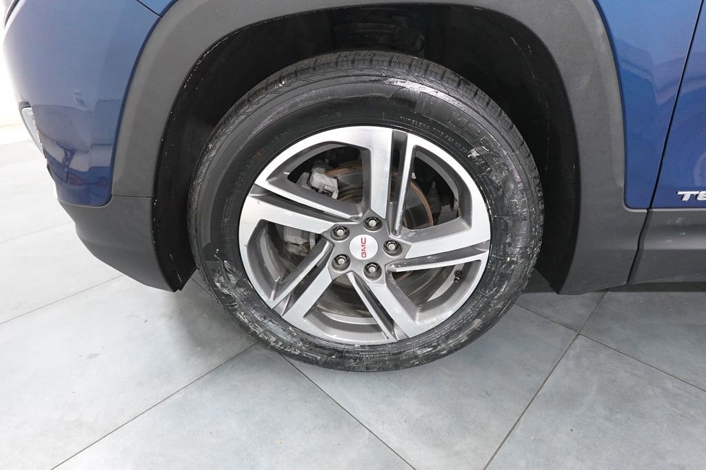 Used 2020 GMC Terrain SLT w/ Preferred Package image 28
