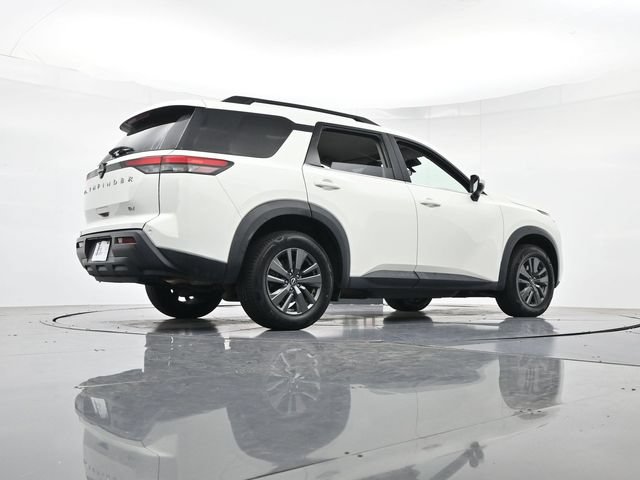 Used 2022 Nissan Pathfinder SV FWD image 32