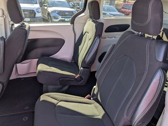 Used 2023 Chrysler Voyager LX FWD image 25