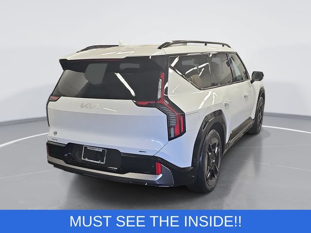 Used 2024 Kia EV9 GT-Line AWD/4WD image 3