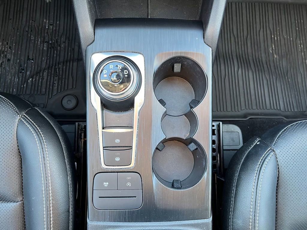 Certified 2022 Ford Escape SEL image 16