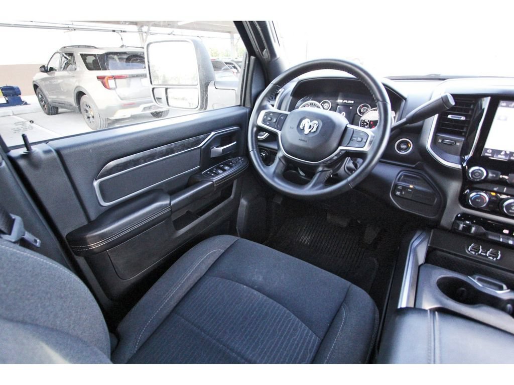 Used 2024 RAM 3500 Big Horn w/ Night Edition AWD/4WD image 11