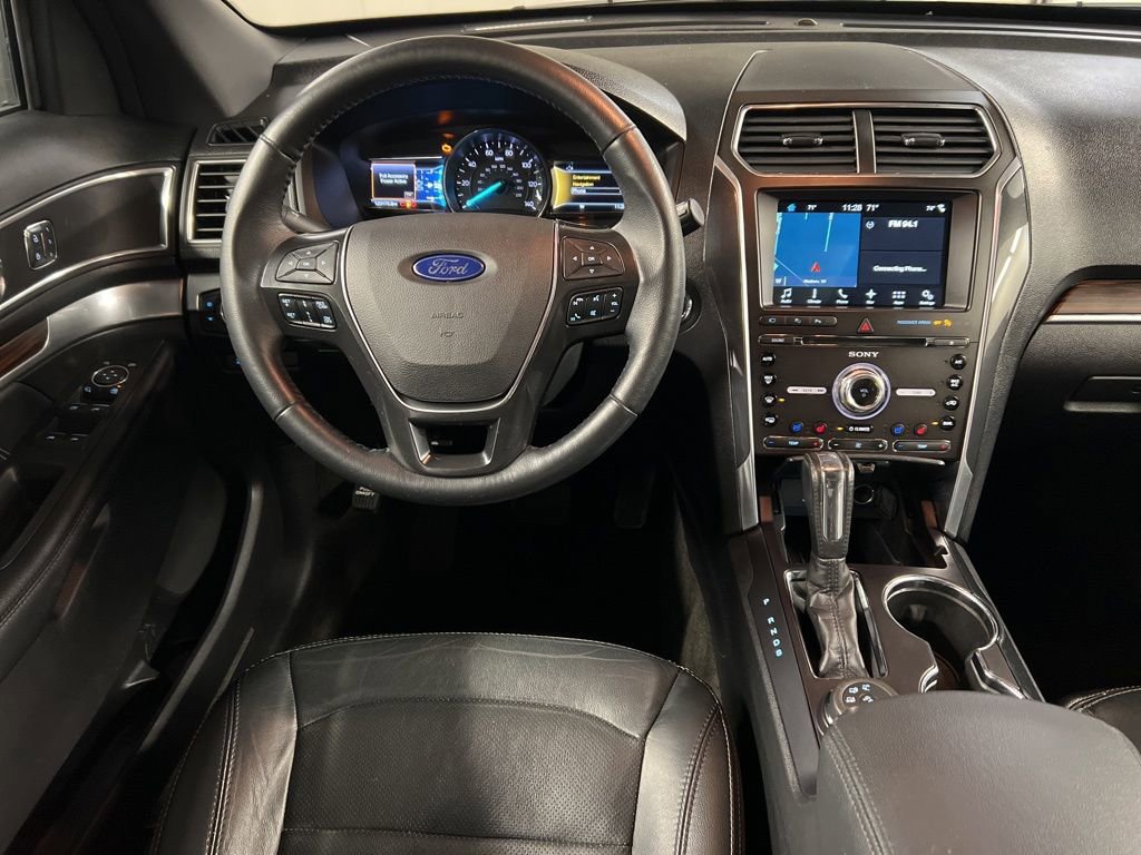 Certified 2017 Ford Explorer Limited w/ Equipment Group 301A image 8