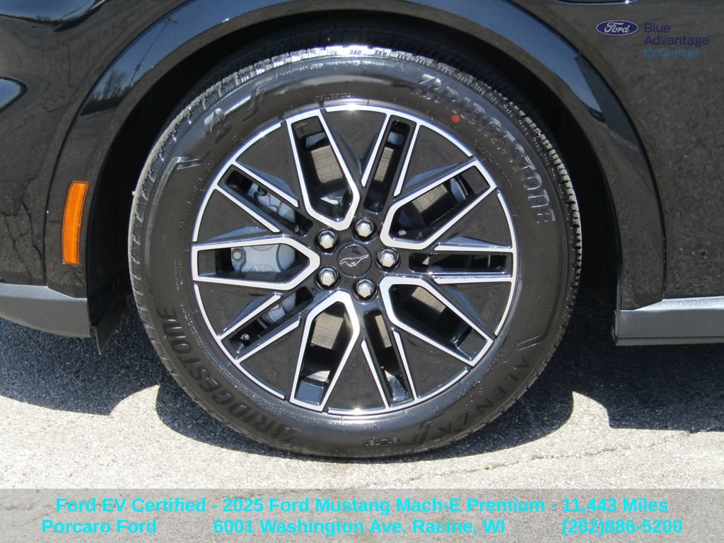 Certified 2025 Ford Mustang Mach-E Premium AWD/4WD image 4