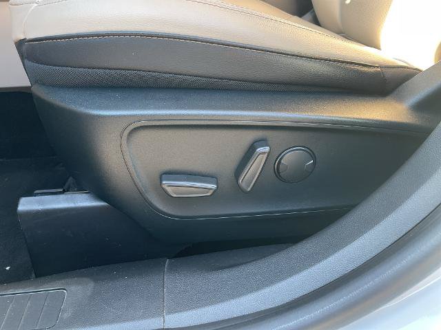 Certified 2020 Ford Escape SEL AWD/4WD image 15