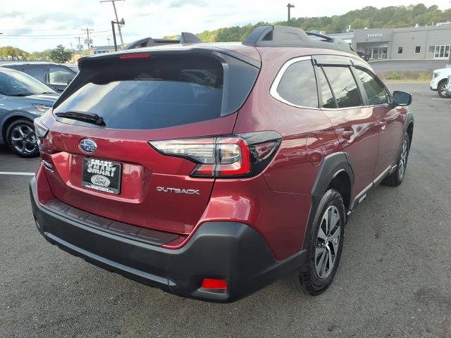 Used 2025 Subaru Outback Premium AWD/4WD image 4