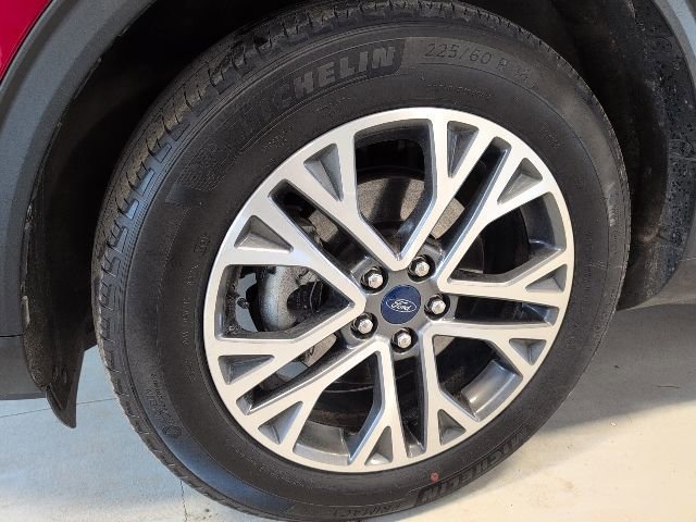 Certified 2021 Ford Escape SEL w/ Technology Package image 11