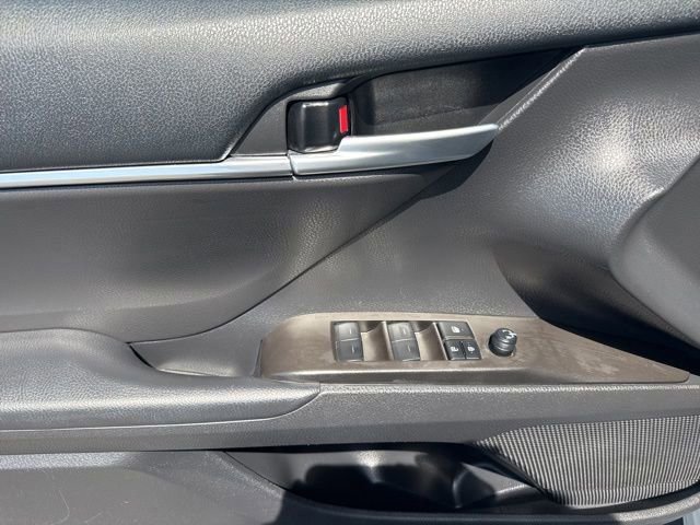 Used 2024 Toyota Camry SE FWD image 15
