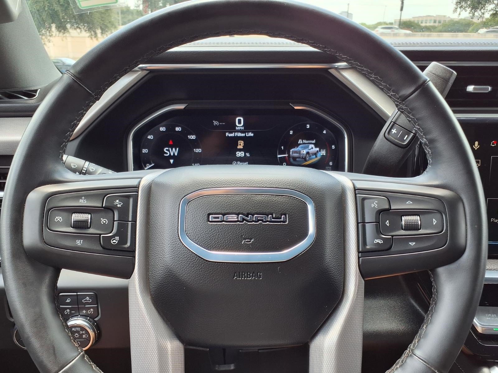 Used 2025 GMC Sierra 2500 Denali w/ Denali Reserve Package AWD/4WD image 25