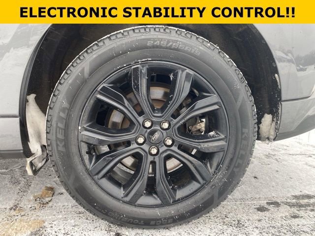 Certified 2023 Ford Edge SE w/ Black Appearance Package image 10