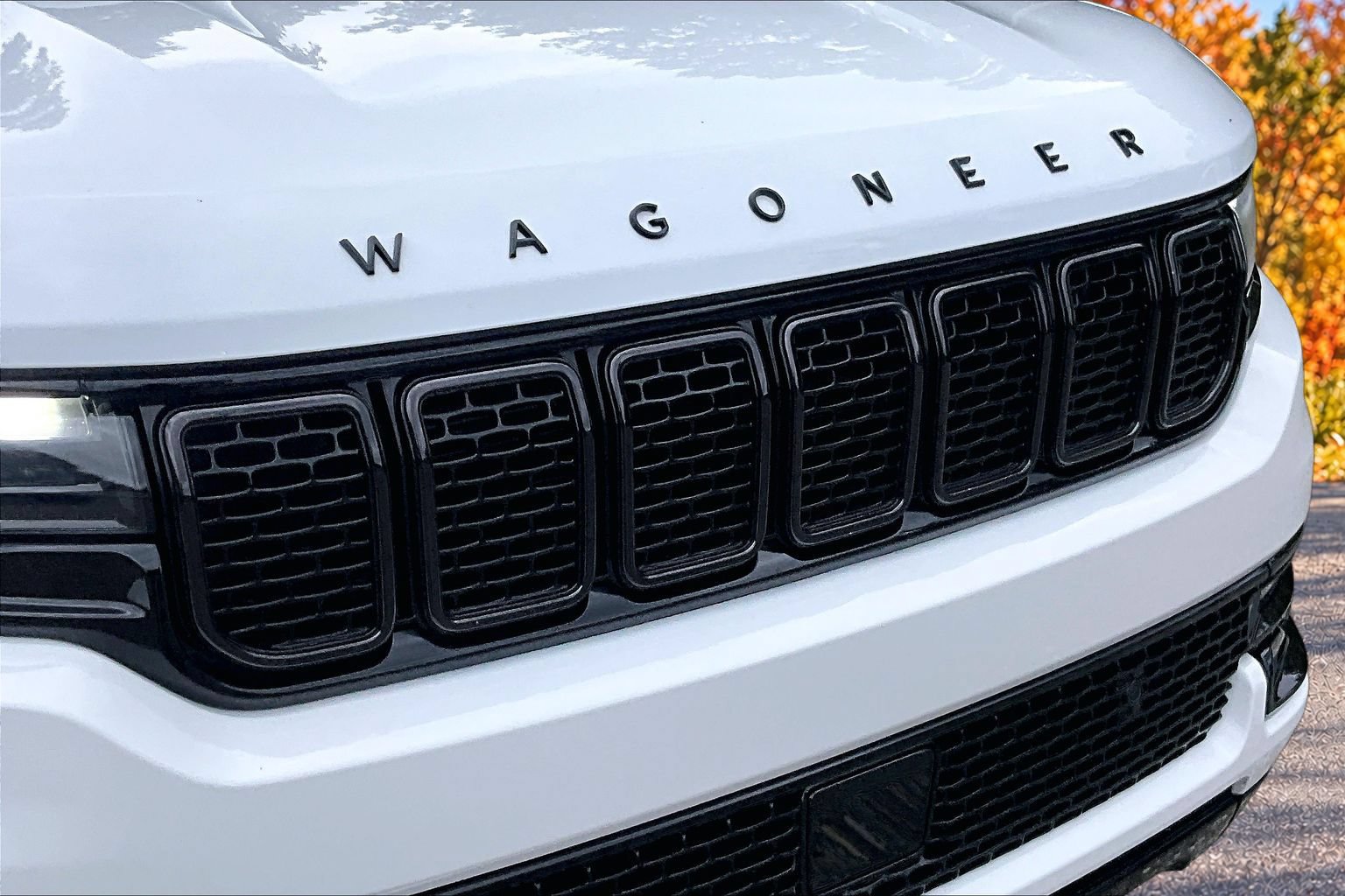 Used 2023 Jeep Wagoneer Series II AWD/4WD image 32