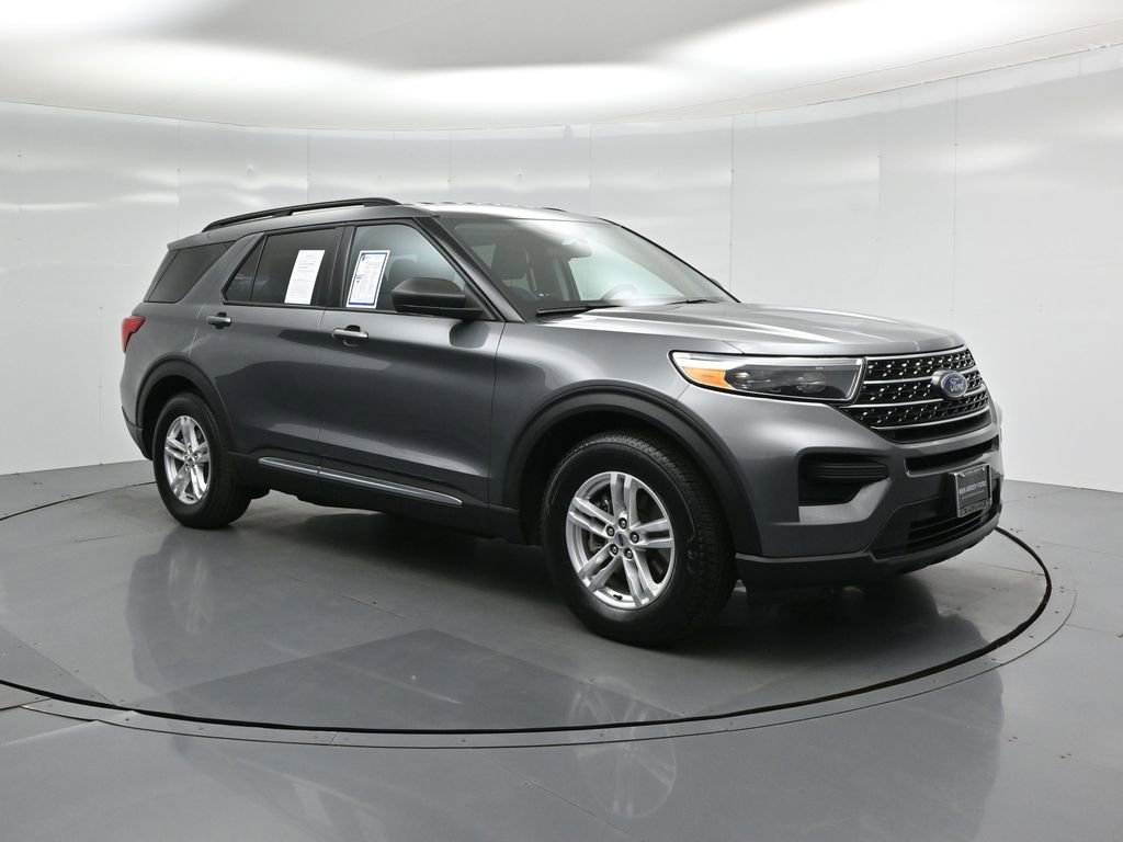 Certified 2022 Ford Explorer XLT image 61