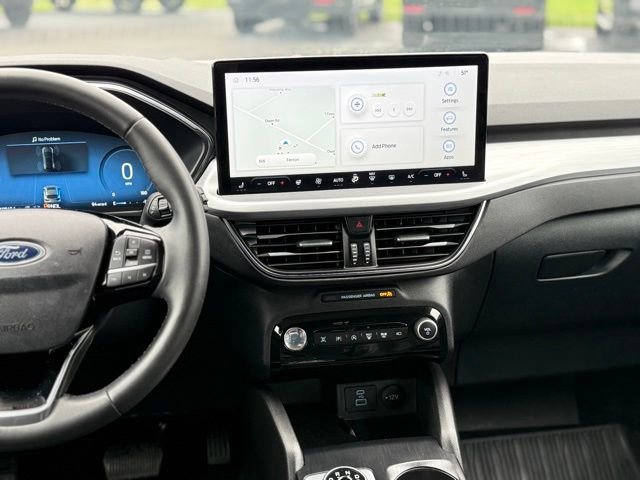 Certified 2023 Ford Escape Platinum AWD/4WD image 23