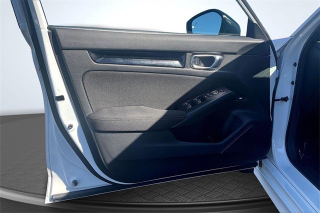 Used 2025 Honda Civic Sport image 23