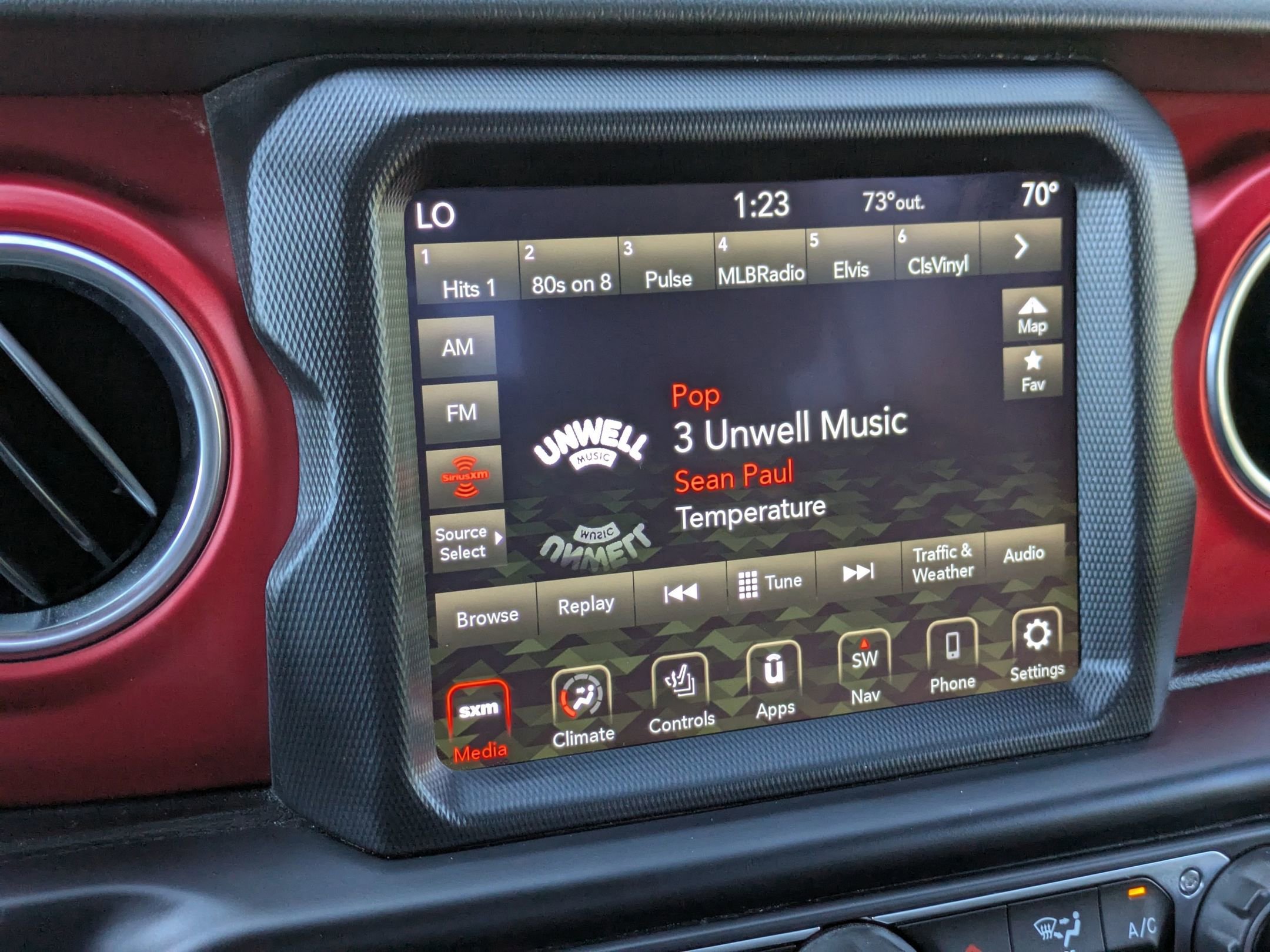 Used 2020 Jeep Gladiator Rubicon image 17