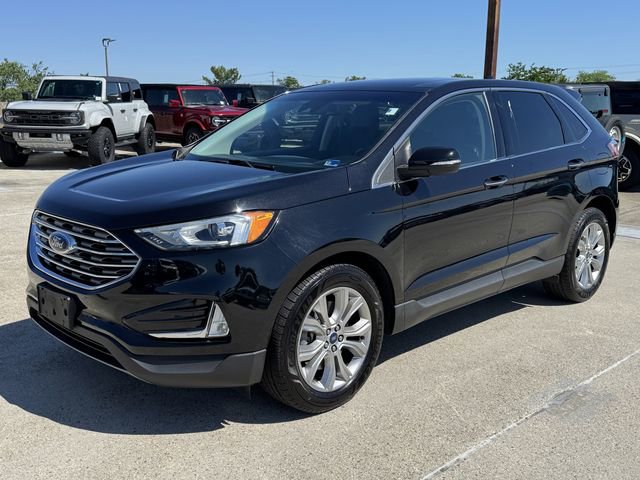 Certified 2019 Ford Edge Titanium w/ Class II Trailer Tow Package AWD/4WD image 12