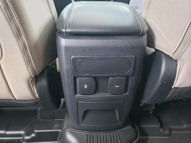 Certified 2023 Ford Explorer XLT w/ Equipment Group 202A AWD/4WD image 15