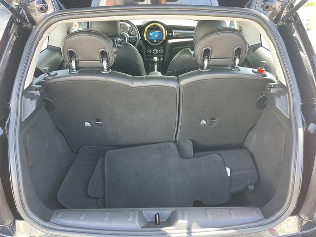 Used 2019 MINI Cooper S w/ Signature Upholstery Package FWD image 22
