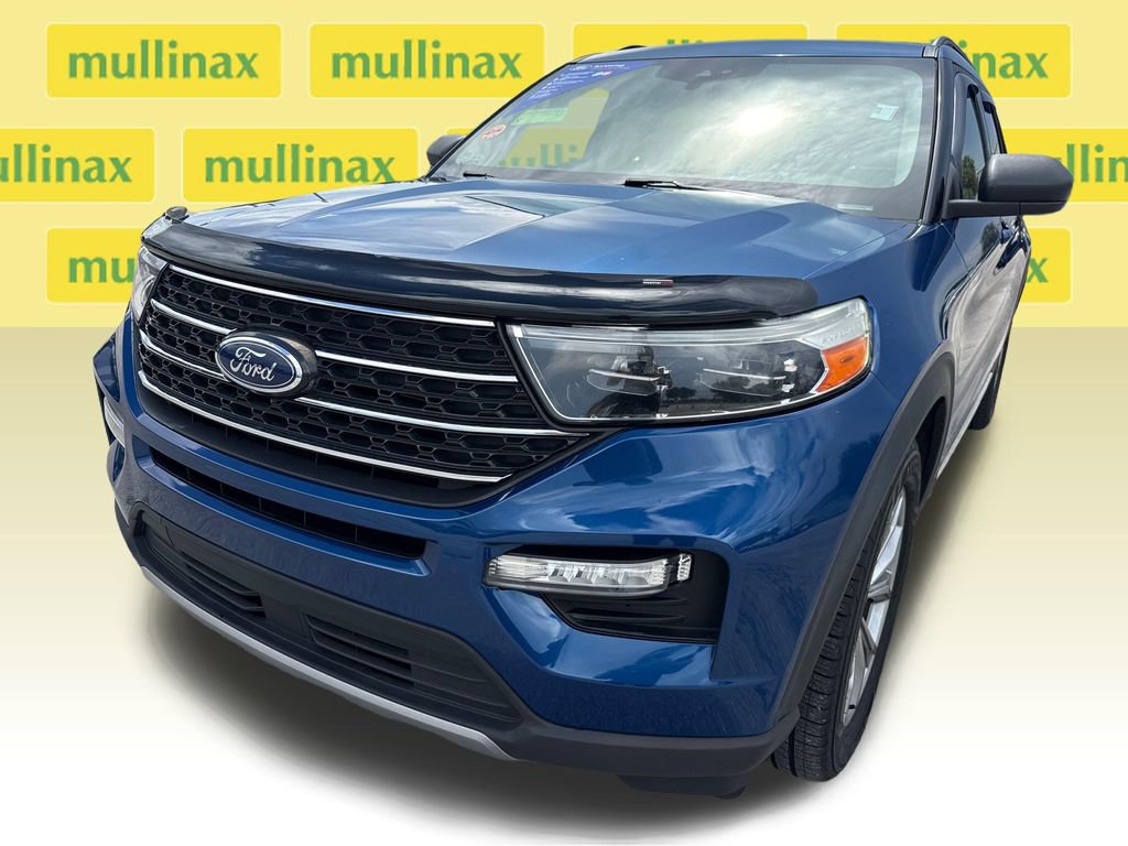 Certified 2023 Ford Explorer XLT w/ Equipment Group 202A RWD image 10