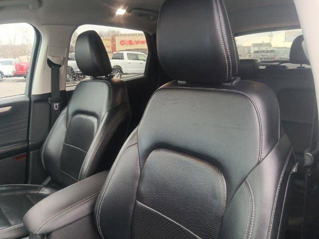 Certified 2021 Ford Escape SEL w/ Technology Package image 21