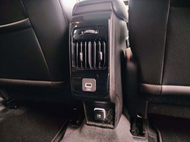 Used 2022 Jeep Compass Limited AWD/4WD image 29