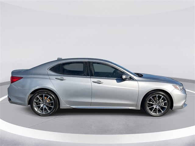 Used 2018 Acura TLX V6 SH-AWD w/ Technology Pkg image 2
