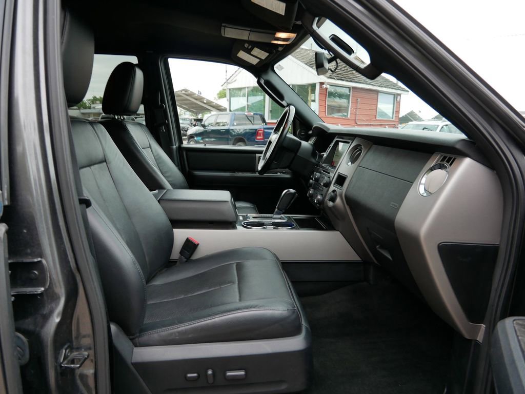 Certified 2017 Ford Expedition Limited AWD/4WD image 8