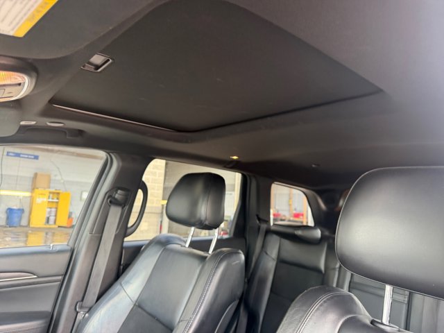 Used 2020 Jeep Grand Cherokee Altitude RWD image 32