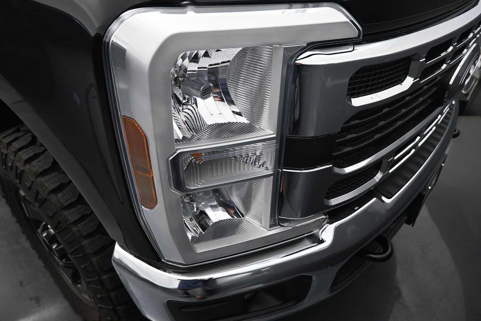 Certified 2026 Ford F250 XLT w/ Tremor Off-Road Package AWD/4WD image 17
