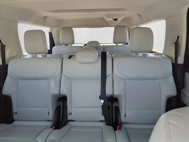Certified 2025 Ford Expedition Max Platinum AWD/4WD image 26