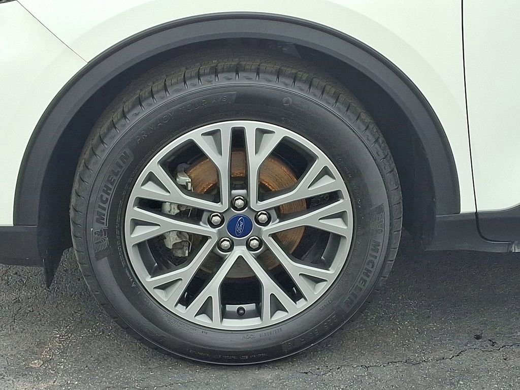 Certified 2022 Ford Escape SEL w/ Technology Package image 8