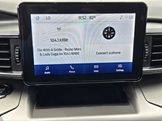 Certified 2022 Ford Explorer XLT w/ Equipment Group 202A RWD image 15