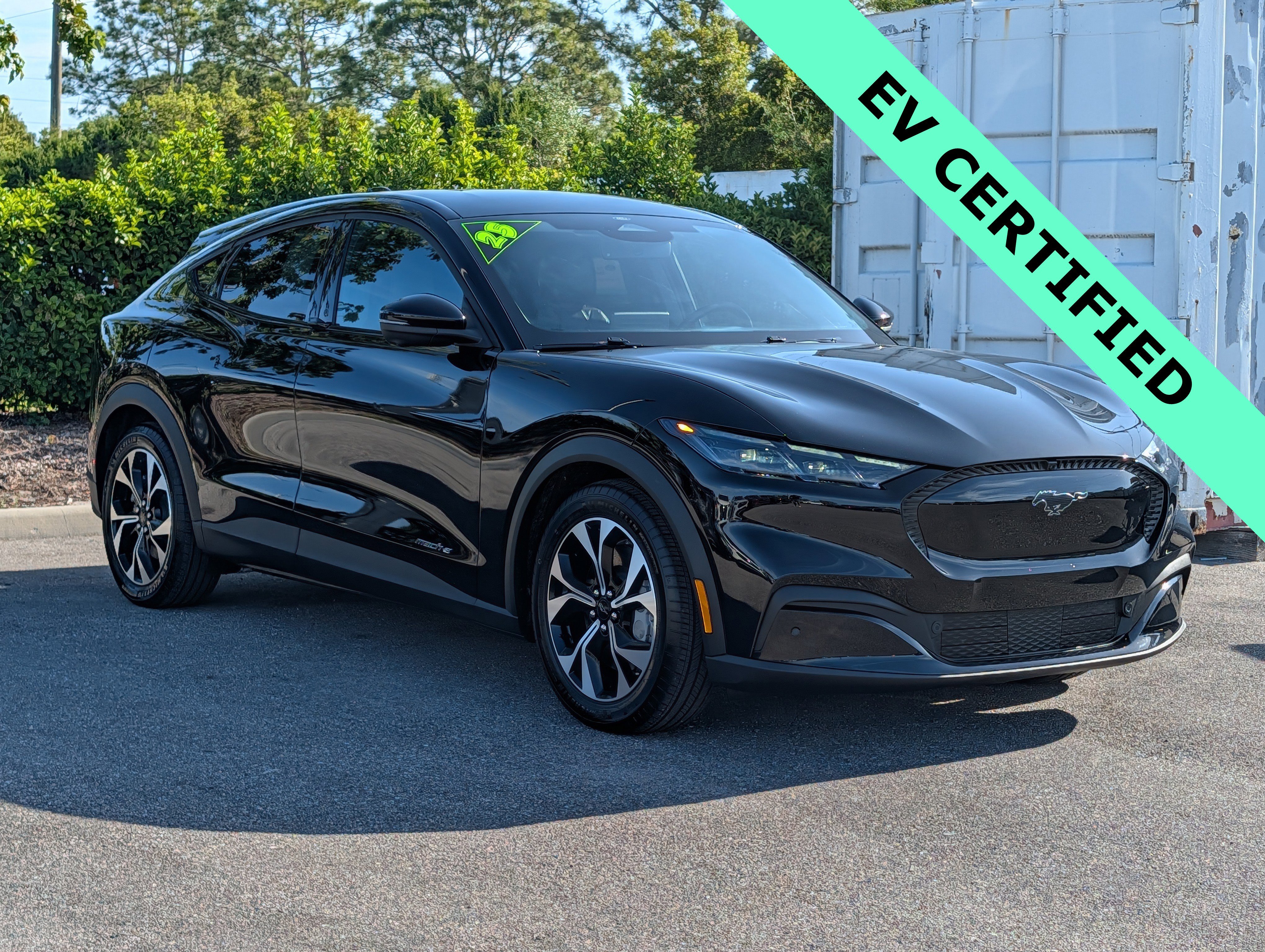 Certified 2025 Ford Mustang Mach-E Select RWD video 2
