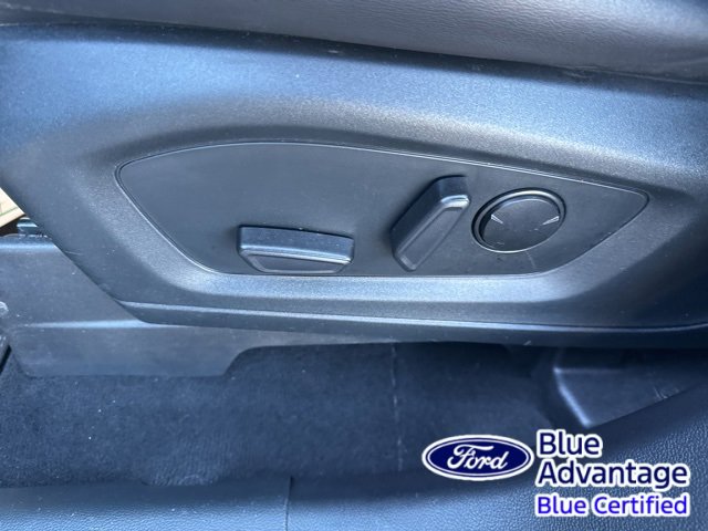 Certified 2022 Ford Explorer XLT w/ Equipment Group 202A image 17