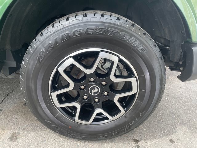 Certified 2025 Ford Bronco Outer Banks AWD/4WD image 16