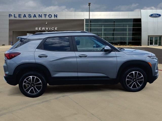 Used 2024 Chevrolet TrailBlazer LT FWD image 6