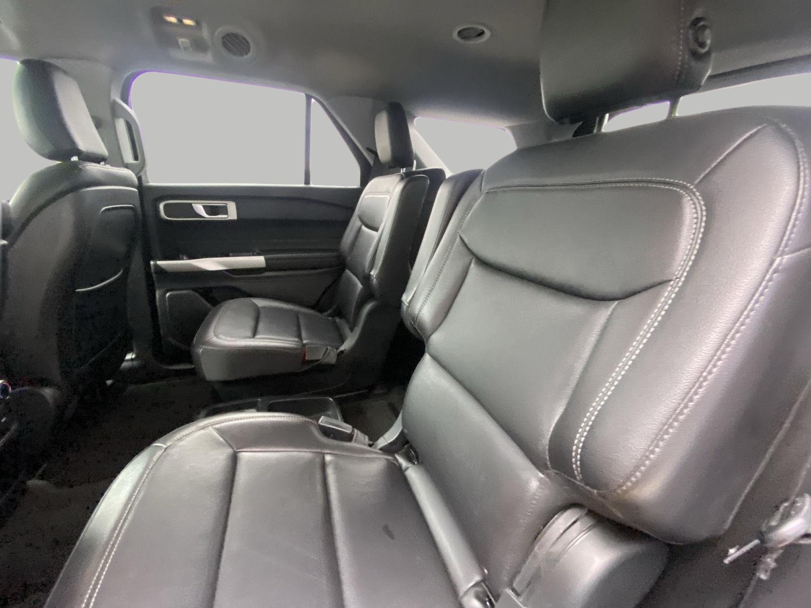 Certified 2020 Ford Explorer XLT w/ Equipment Group 202A AWD/4WD image 10