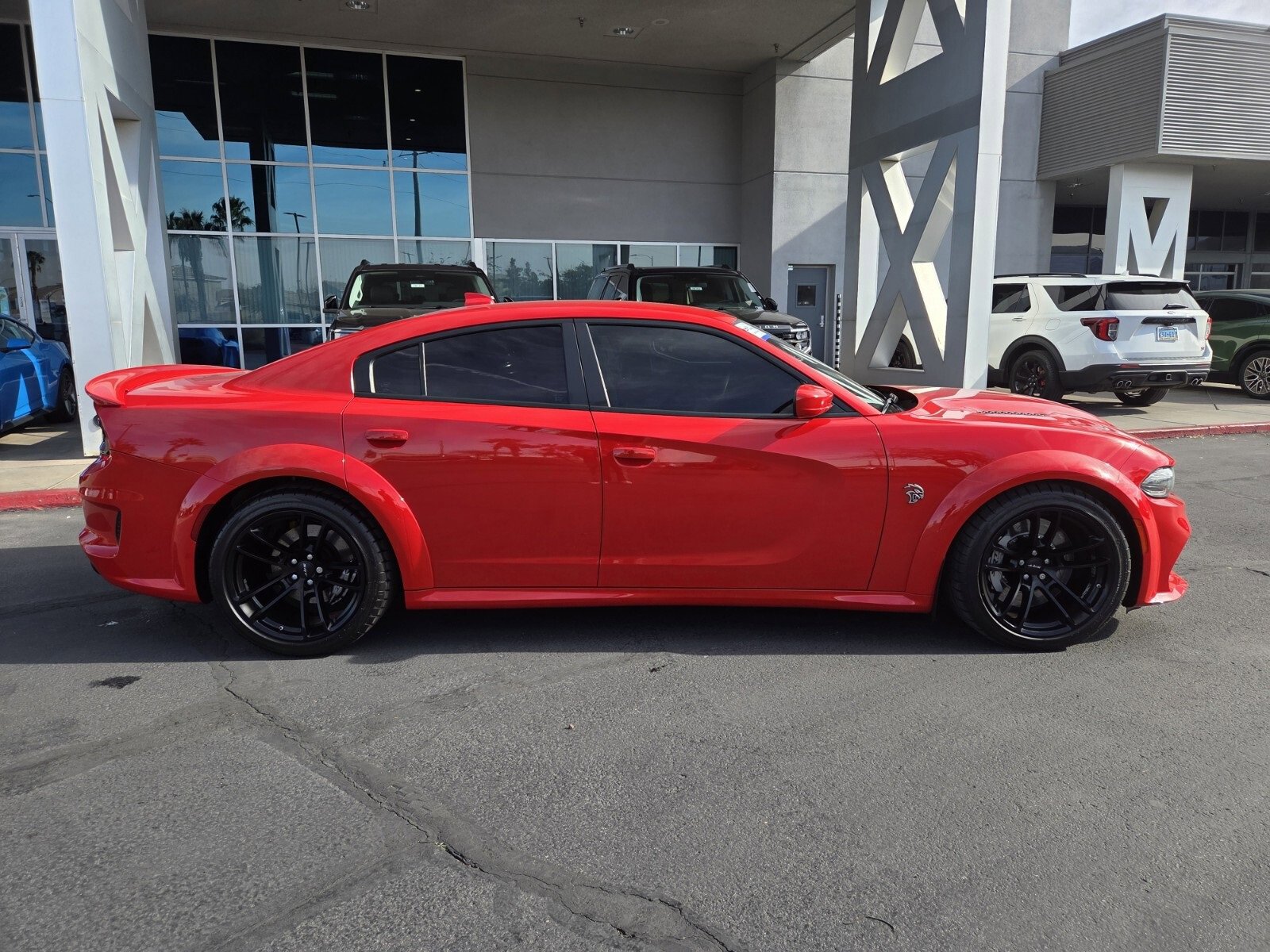 Used 2022 Dodge Charger SRT Hellcat w/ Carbon/Suede Interior Package image 7