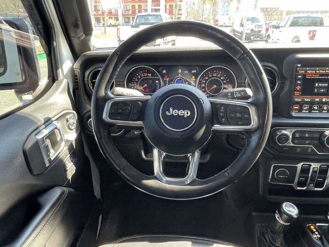 Used 2022 Jeep Gladiator Overland image 12