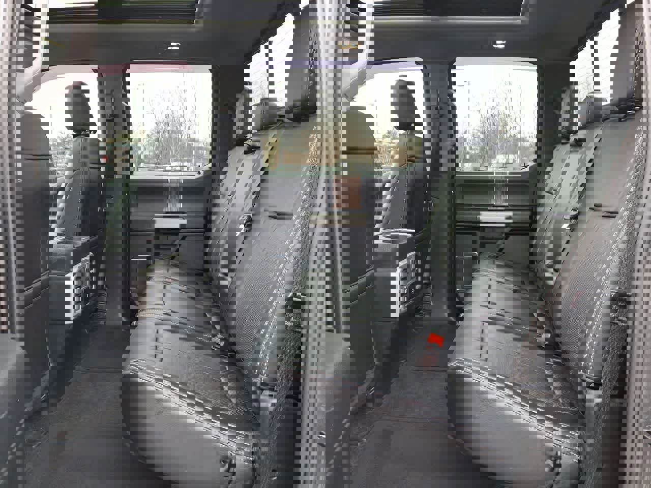 Certified 2019 Ford F150 Lariat w/ Equipment Group 502A Luxury image 26