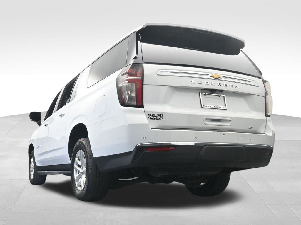 Used 2023 Chevrolet Suburban LT image 17