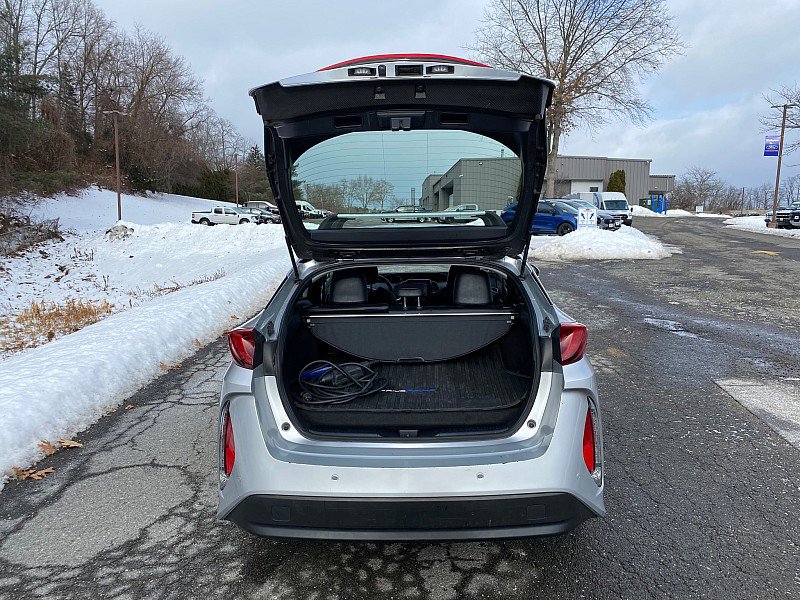 Used 2022 Toyota Prius Prime Limited image 9