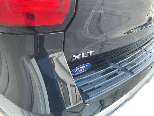 Certified 2024 Ford Expedition XLT RWD image 13