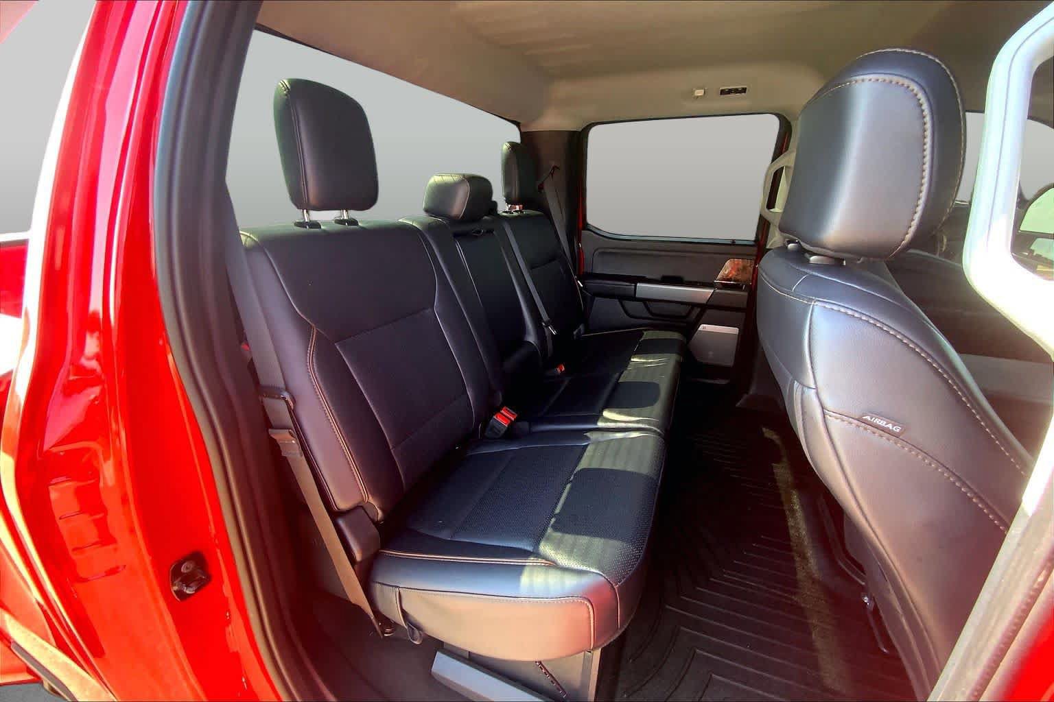 Certified 2025 Ford F350 Lariat w/ Chrome Package AWD/4WD image 20