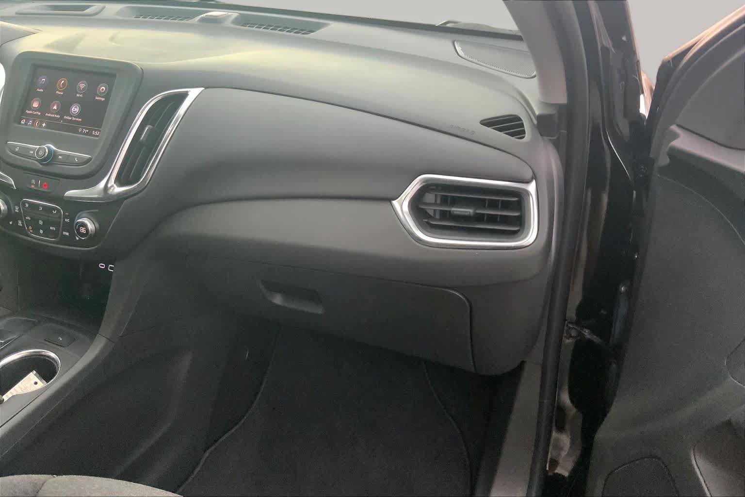 Used 2023 Chevrolet Equinox LT FWD image 19
