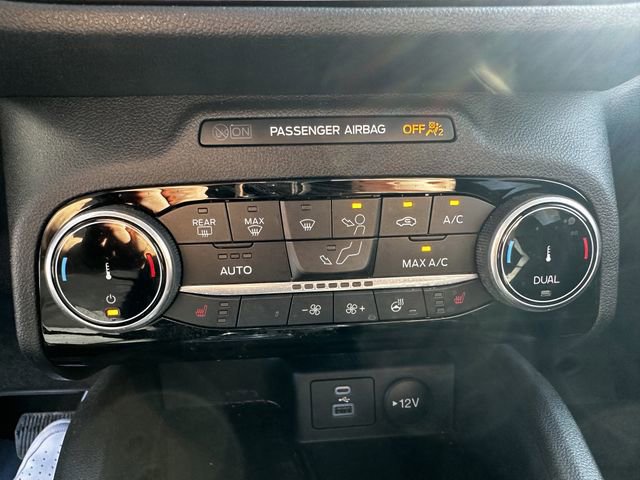 Certified 2022 Ford Escape SEL w/ Technology Package image 24