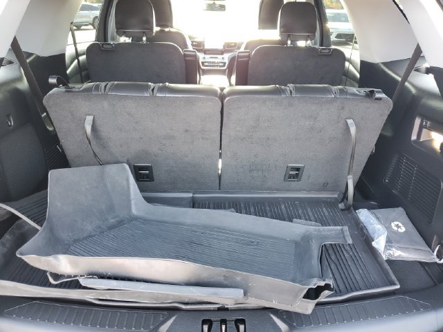 Certified 2023 Ford Explorer XLT w/ Equipment Group 202A AWD/4WD image 38
